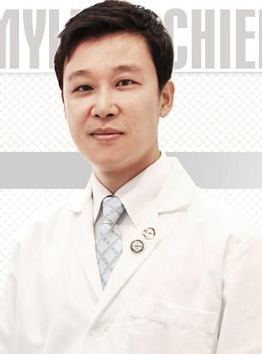 假体丰胸Pk自体脂肪丰胸  朴晟秀院长为您解答